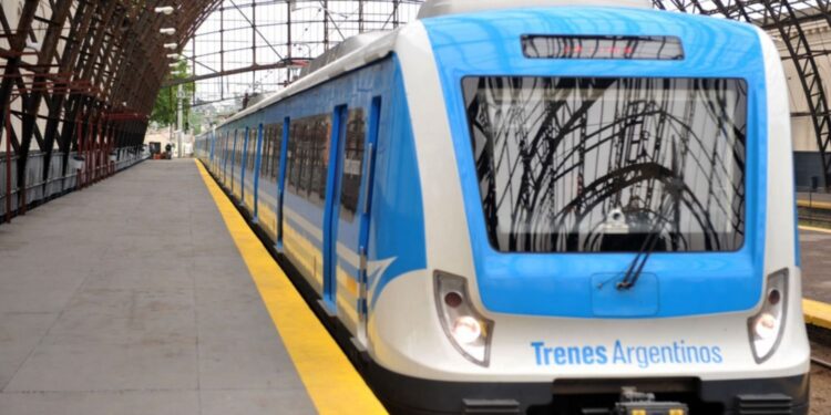 Anunciaron un paro nacional de trenes para el martes 29
