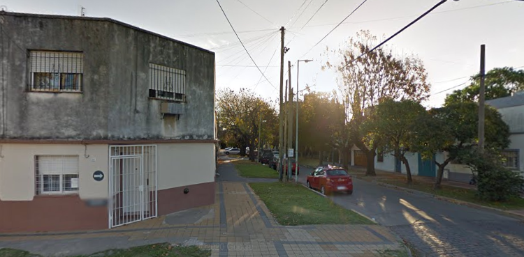 Banfield: intentaron robar el celular y los vecinos persiguieron a los delincuentes