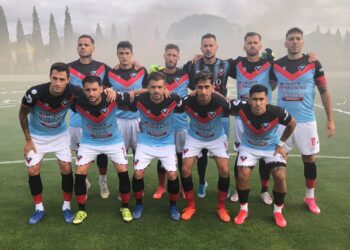 Brown empató con Madryn en un alucinante final de partido y continúa en lo más alto de la tabla
