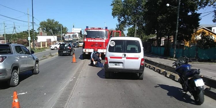 Claypole: un motociclista terminó herido tras chocar a la altura de Ruta 4