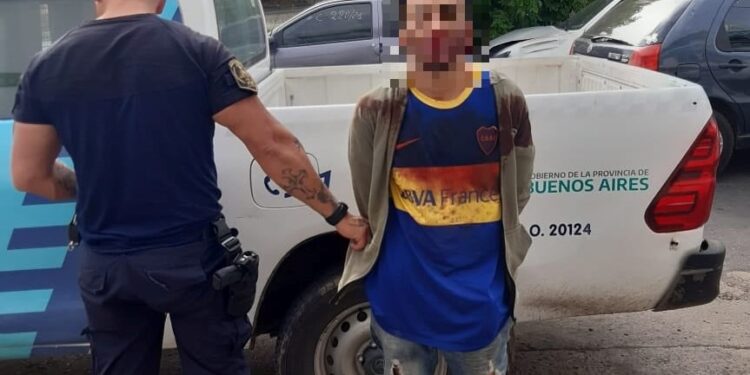 Robo, persecución y tiroteo con dos detenidos en Burzaco