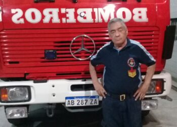 Claypole: los bomberos despidieron a un suboficial que falleció