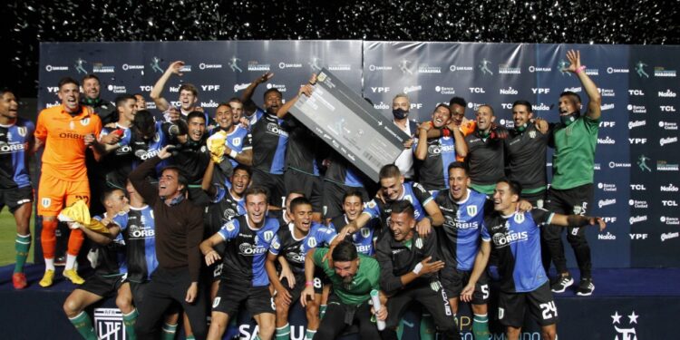 Banfield vuelve a disputar la Copa Sudamericana después de tres años