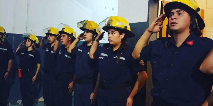 Los Bomberos Voluntarios de Glew celebraron su 50 aniversario