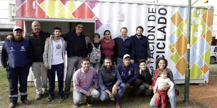 El municipio potencia las estaciones de reciclado en las localidades