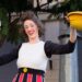 Lomas: artesanías, acrobacia y folklore en la feria de “El Patio de las Rosas”