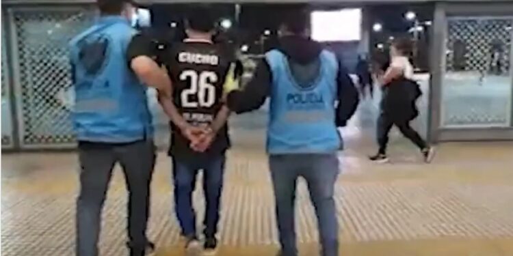 Violó a una nena de 13 años en Glew y lo detuvieron cuando subía al tren