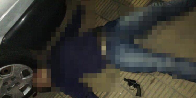 Avellaneda: policías mataron a un ladrón que los citó para venderles un auto e intentó robarles