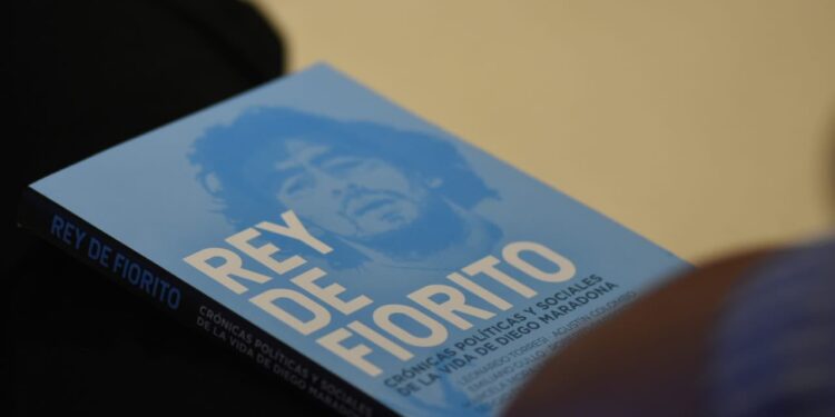 Lomas: el jueves presentarán «Rey de Fiorito», un libro con crónicas sobre Maradona