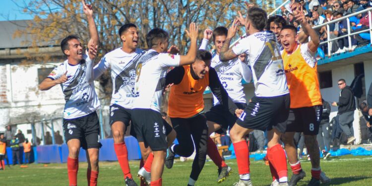 Con objetivos distintos, Claypole y Sanma arrancan un nuevo campeonato