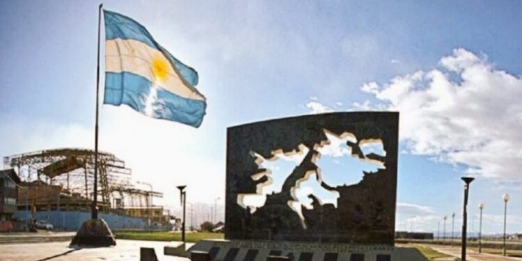 Habrá capacitaciones obligatorias a funcionarios sobre el tema Malvinas