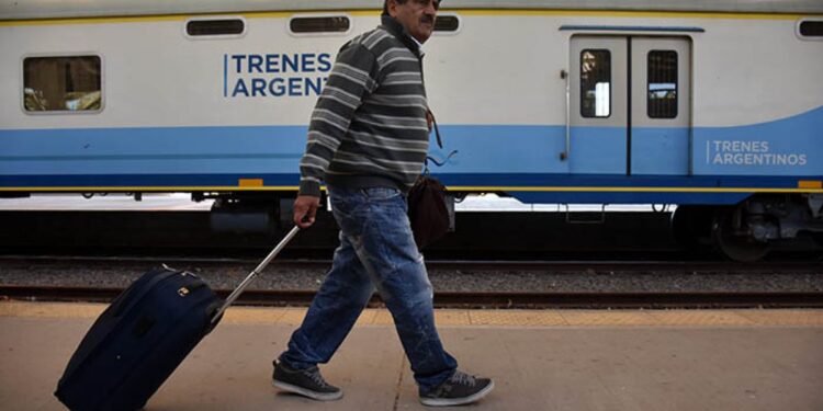 Ya están a la venta los pasajes de trenes a Bahía, Mardel, Junín y Pinamar para las vacaciones de invierno