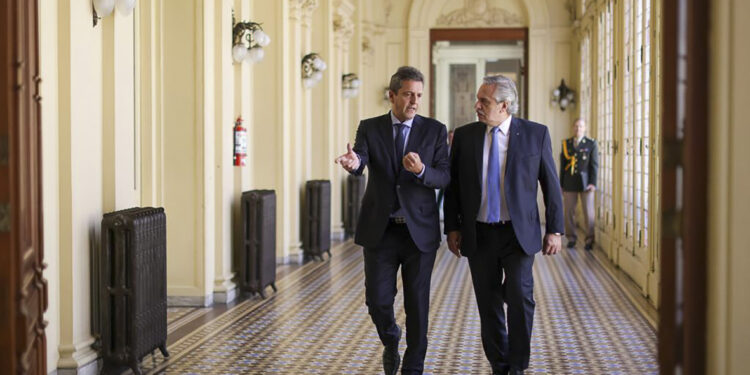 El superministerio de Massa reconfigura otras áreas claves del gobierno