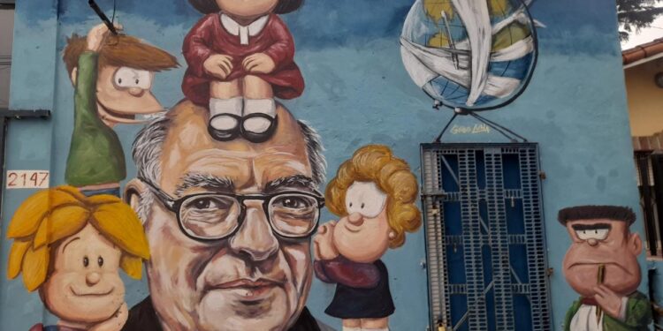 A 90 años de su nacimiento, el municipio homenajea a Quino con un mural en Mármol