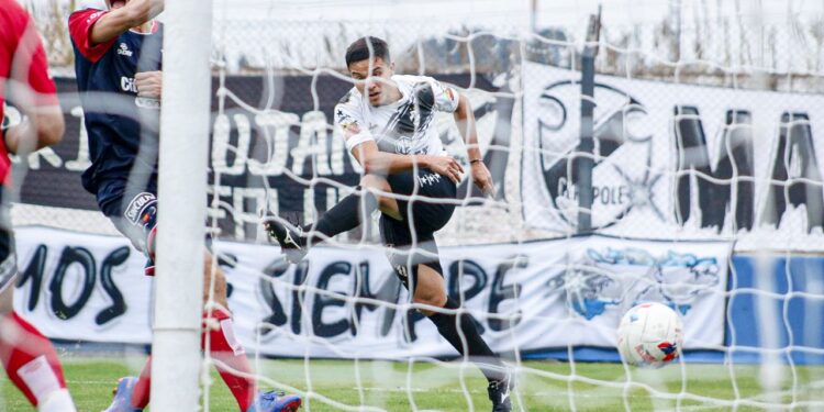 Claypole volvió a perder y Sanma cosechó otro empate