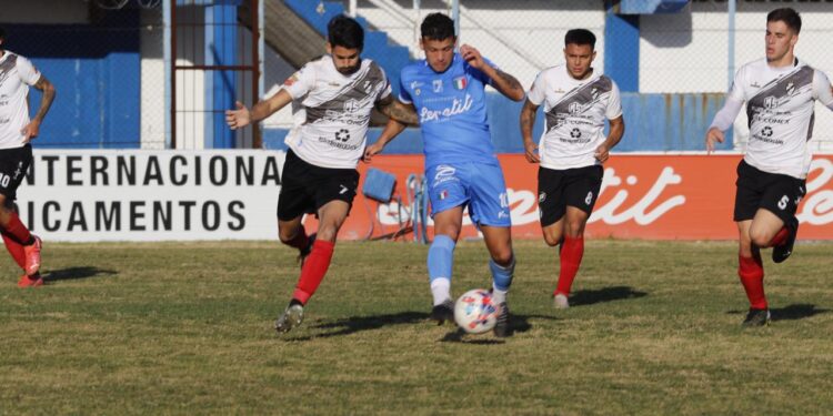 Claypole cayó ante Italiano y Sanma perdió en Burzaco