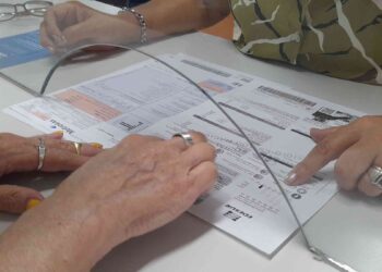 A partir de mañana se podrá completar el formulario para mantener el subsidio de luz y gas