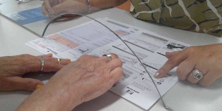 A partir de mañana se podrá completar el formulario para mantener el subsidio de luz y gas