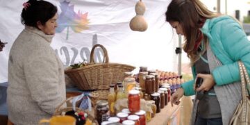 En Claypole, feria de emprendedores y gastronomía al aire libre este fin de semana