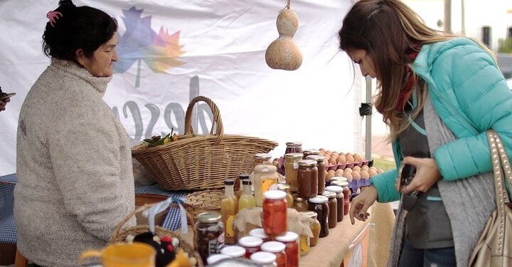 En Claypole, feria de emprendedores y gastronomía al aire libre este fin de semana