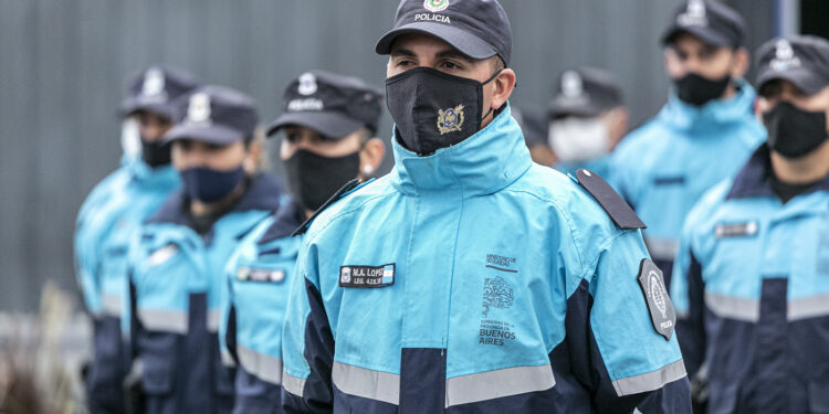 Convocan a jóvenes de Brown a  inscribirse a la Policía Bonaerense