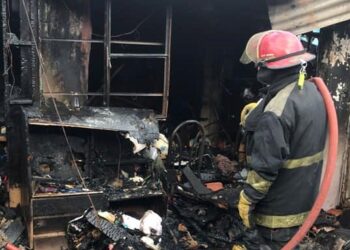 Adrogué: juntan donaciones para una familia del Colegio Del Carmen que perdió todo en un incendio