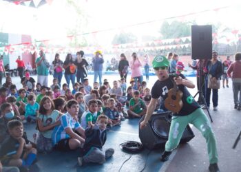 Día de la Niñez en Brown: Bomberos de Longchamps y Adrogué realizarán jornadas de juegos