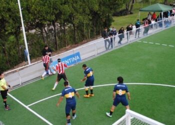 La filial local de Boca Juniors organiza un torneo de Fútbol 5 para sus socios y socias