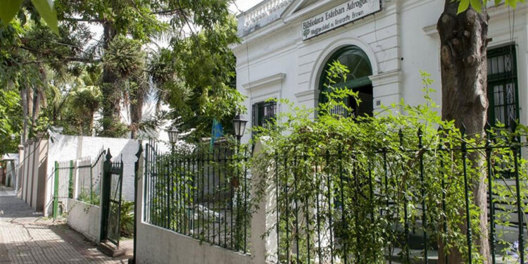 La Biblioteca de Adrogué cumple 104 años desde su creación: un repaso por su patrimonio literario