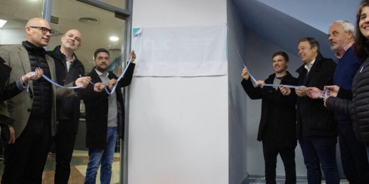 Provincia inauguró en Adrogué un centro de ciencias e innovación