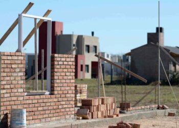 El municipio de Lomas quiere construir viviendas en el camping de Villa Albertina