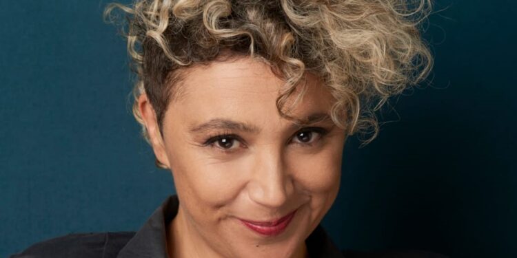 Luciana Jury abre la primera peña «La del Sábado» en Adrogué