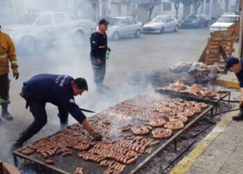 Los Bomberos de Glew harán una parrillada para recaudar fondos
