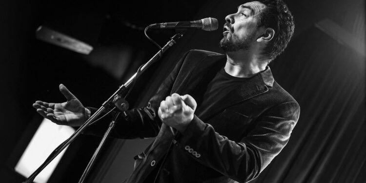 Lucero: el tanguero vuelve a Claypole para cantar sus melodías de arrabal
