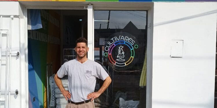 «Cultivares», la tienda de Adrogué que pone la mirada en las cooperativas