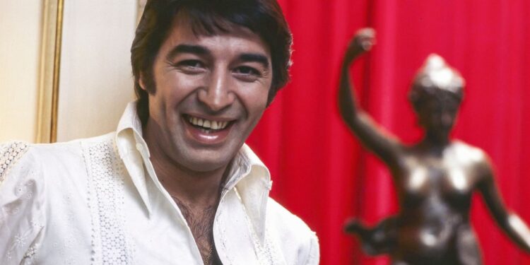 Exhibirán en Lomas objetos de la vida de Sandro con un show tributo al ídolo