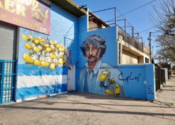 «Tiren papelitos»: el dibujante Caloi ya tiene su propio mural en Rafael Calzada