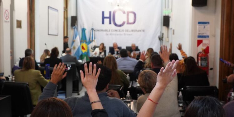 El Concejo Deliberante de Brown aprobó un repudio unánime contra el ataque a Cristina Kirchner