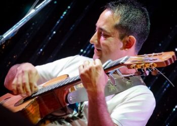 Alberto Pérez: canciones propias para unir a Solano con Ministro Rivadavia