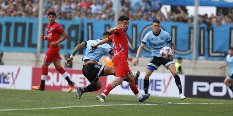 Brown hizo fuerza pero perdió ante un Belgrano que gritó campeón con justicia