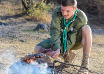 Con 16 años, el primer Boy Scout del país fue un joven de Banfield