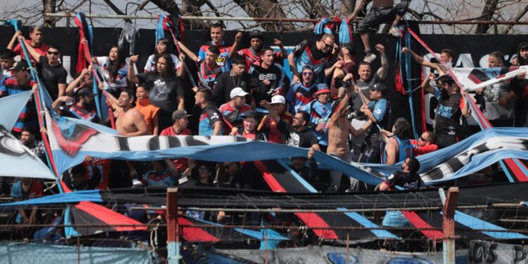 Polémica en Adrogué: los socios de Brown se movilizan para pedir que la comisión use en obras los $ 124 millones de la recaudación