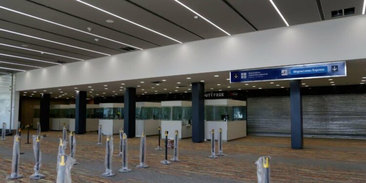 Una línea de colectivos unirá Ezeiza con Aeroparque a partir de noviembre