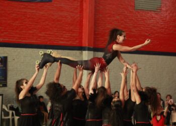 Burzaco: patinadoras hacen una rifa para comprar elementos