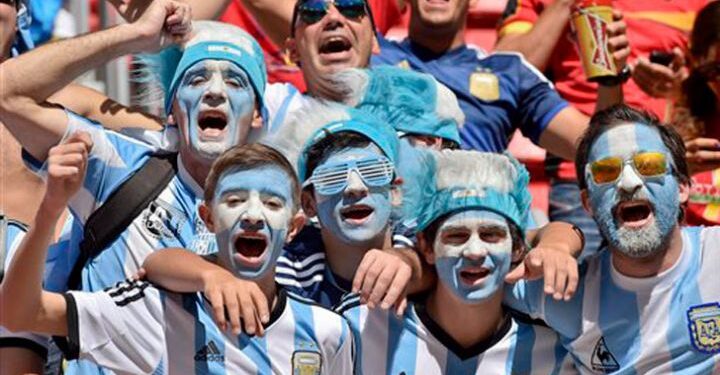 Mármol: transmitirán en pantalla gigante el partido de Argentina contra México