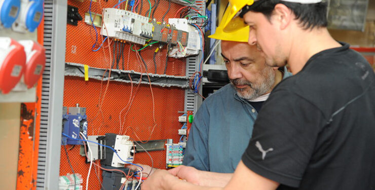Abren en Brown la preinscripción a cursos de gastronomía, electricidad, mecánica y construcción, entre otros