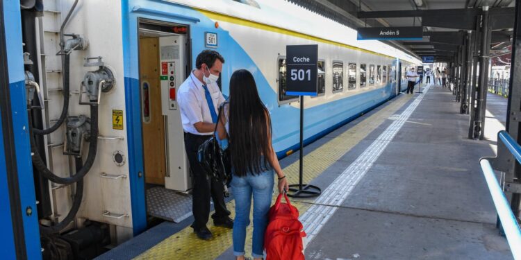A partir de diciembre habrá un tren expreso entre Buenos Aires y Rosario