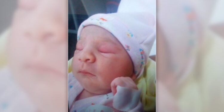 Denuncian que una beba recién nacida fue robada de un hospital en Lomas