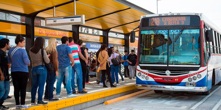 Cuánto costará el pasaje de trenes y colectivos a partir del 1 de enero