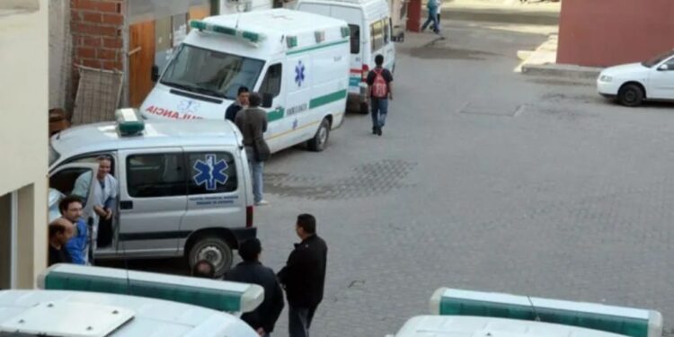 Denuncian que falsos médicos atendían emergencias en Varela